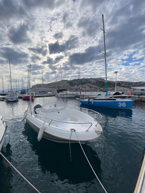 JEANNEAU Cap Camarat 5.5 CC