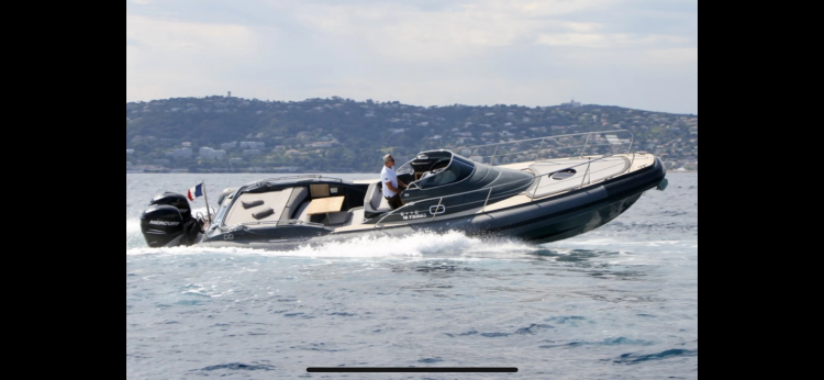 NUOVA JOLLY Prince 35 sport cabin