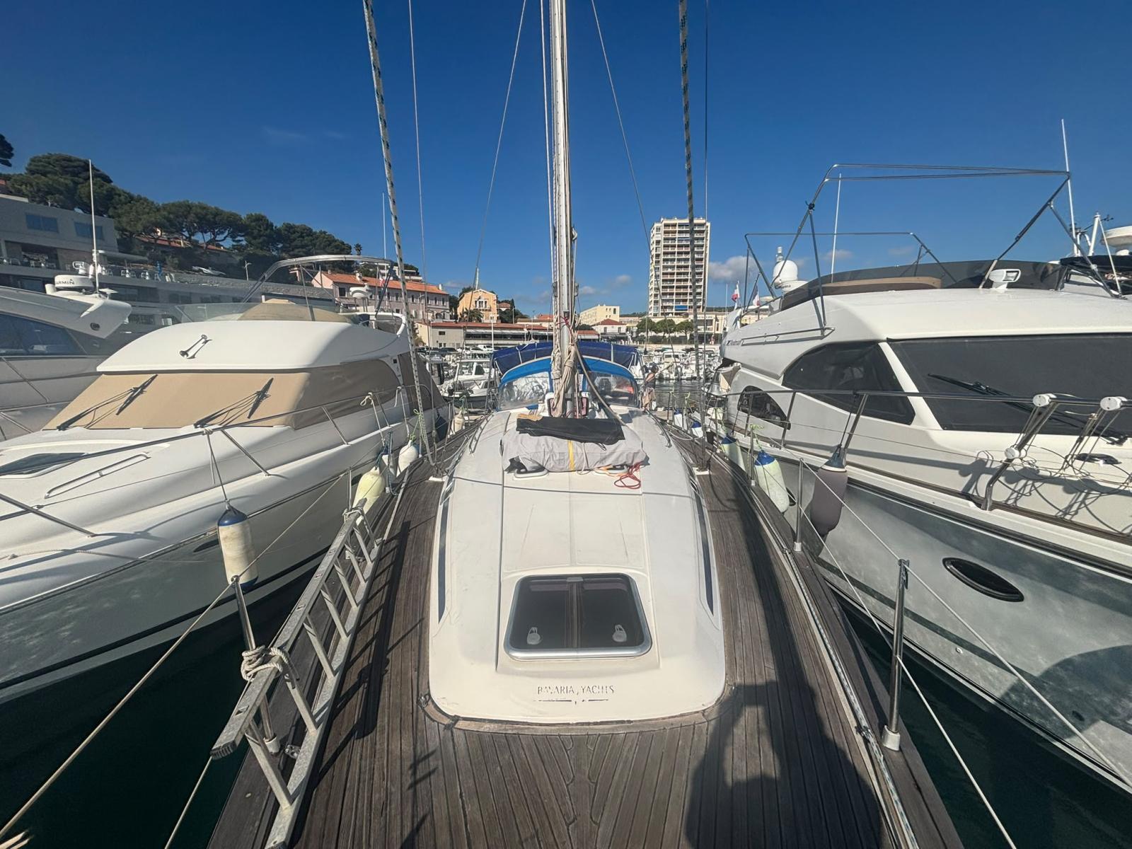 BAVARIA 44