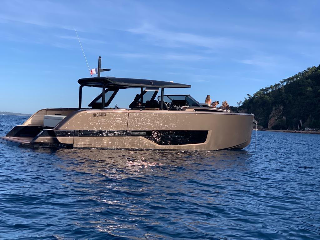 A46 Luxury Tender